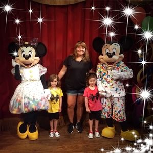 Meet your Posher, Lisa